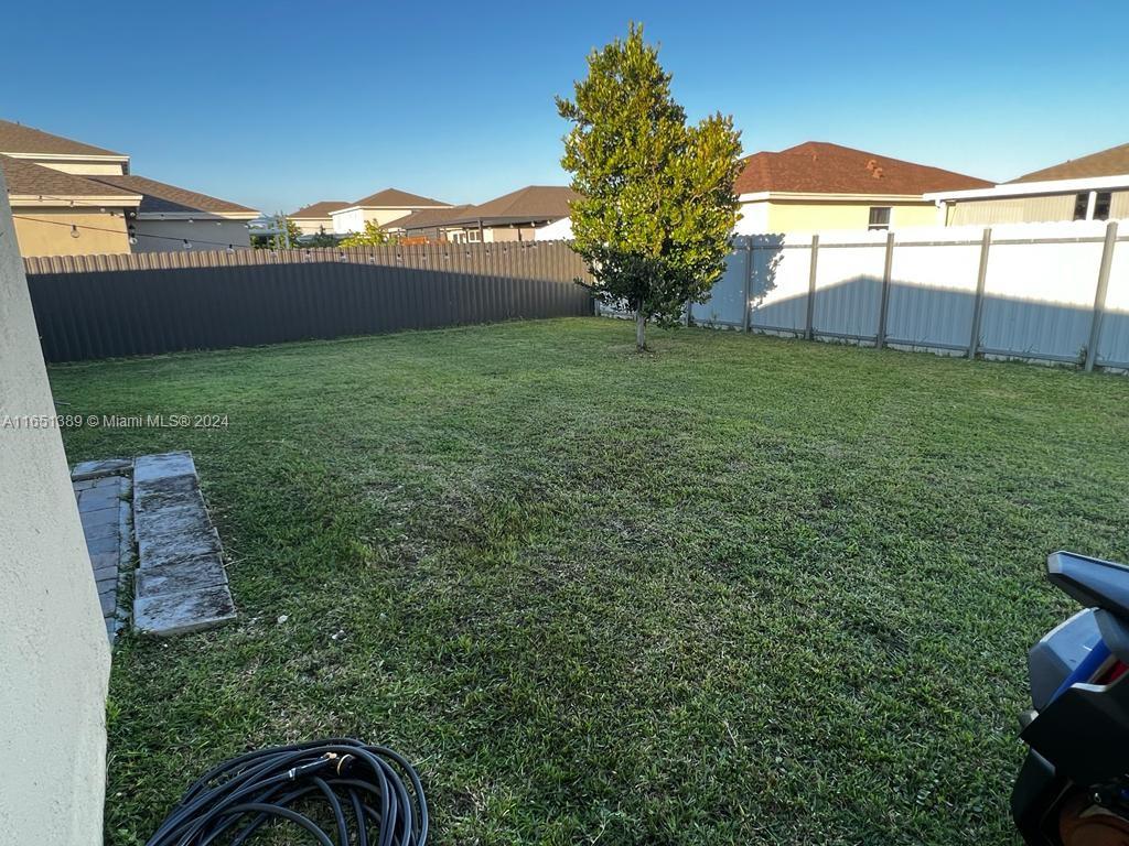 27925 Southwest 133rd Path Homestead, FL 33032 - Photo 17 of 18 Gallery Image 17