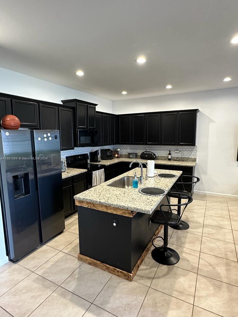 27925 Southwest 133rd Path Homestead, FL 33032 - Photo 6 of 18 Gallery Image 6