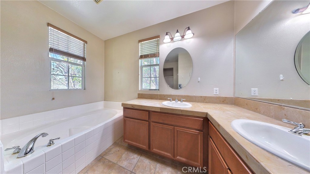15 Elmhurst Street Ladera Ranch, CA 92694 - Photo 39 of 51