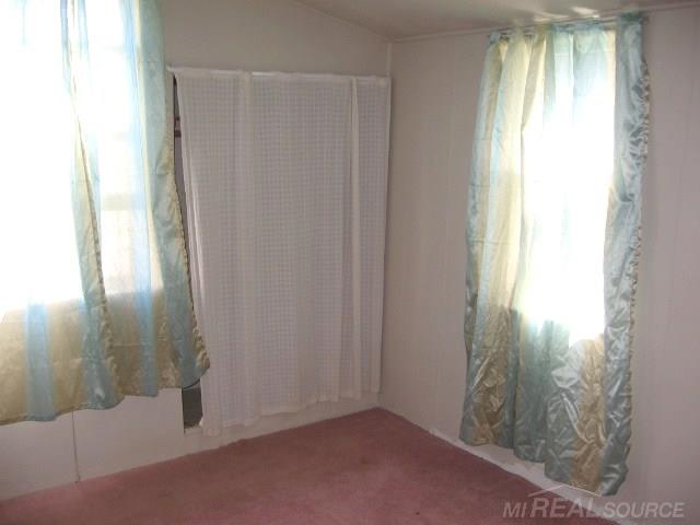 7372 Shoreward Road Lexington, MI 48450 - Photo 10 of 20 31288284-9.JPG