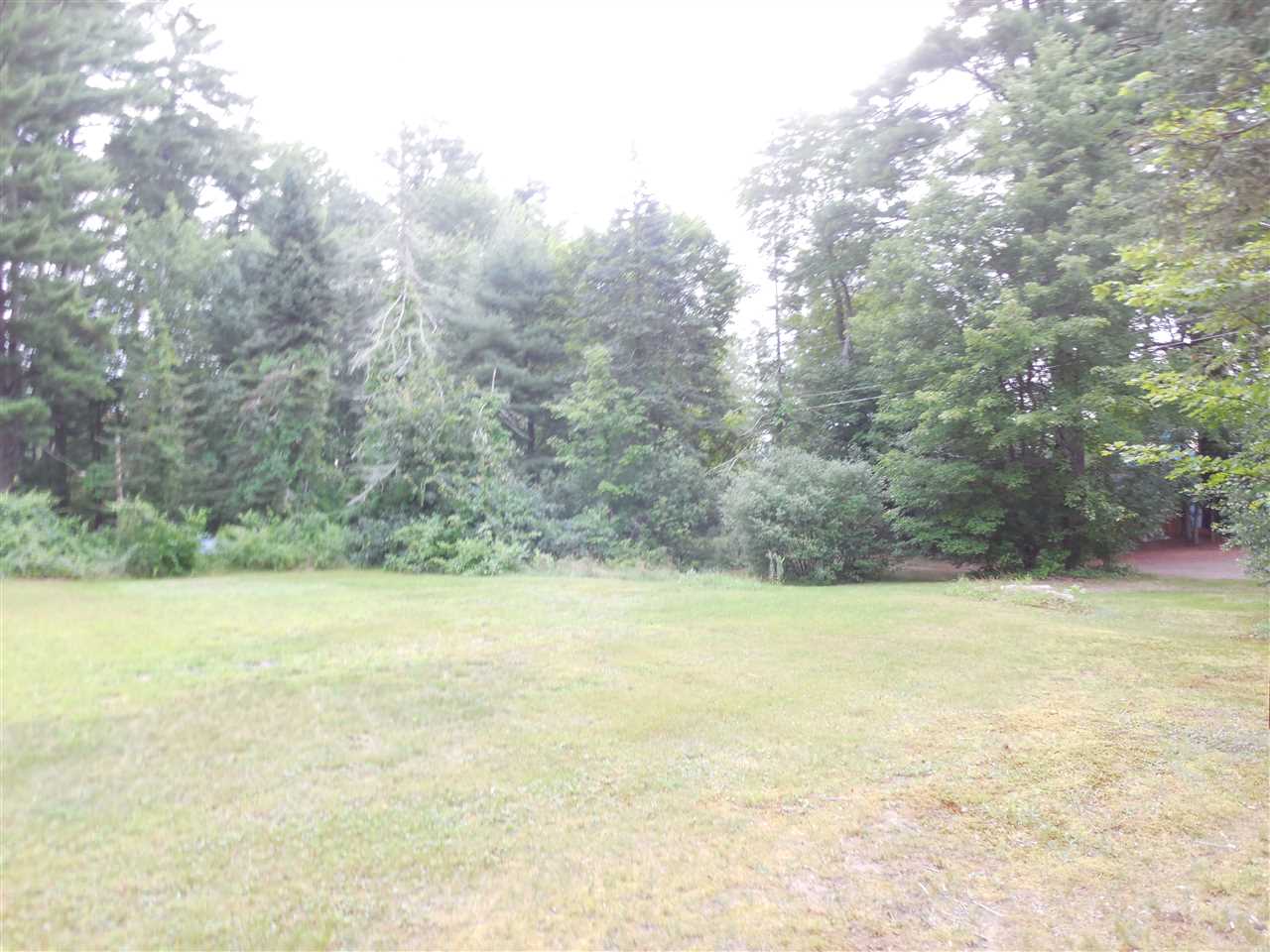 8 Busby Grove Road Derry, NH 03038 - Photo 5 of 8