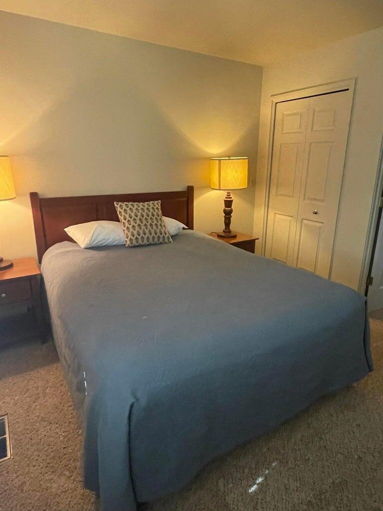 1830 Redtail Hawk Drive, Unit RV59E Redmond, OR 97756 - Photo 27 of 34 1830 Redtail RV59J 27