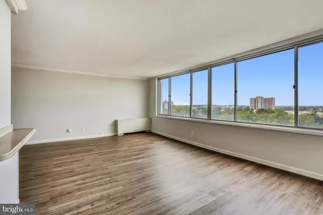 $2,250 | 11801 Rockville Pike, Unit 1113, Rockville, MD 20852