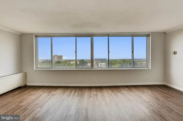 $2,250 | 11801 Rockville Pike, Unit 1113, Rockville, MD 20852