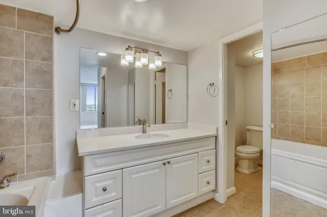 $2,250 | 11801 Rockville Pike, Unit 1113, Rockville, MD 20852