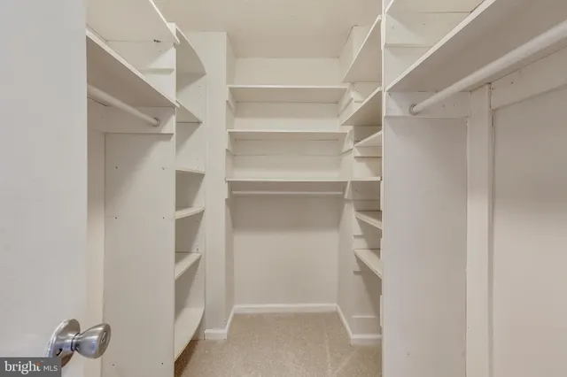 $2,250 | 11801 Rockville Pike, Unit 1113, Rockville, MD 20852