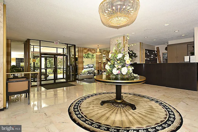 $2,250 | 11801 Rockville Pike, Unit 1113, Rockville, MD 20852