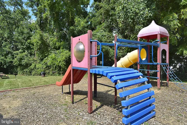 $2,250 | 11801 Rockville Pike, Unit 1113, Rockville, MD 20852