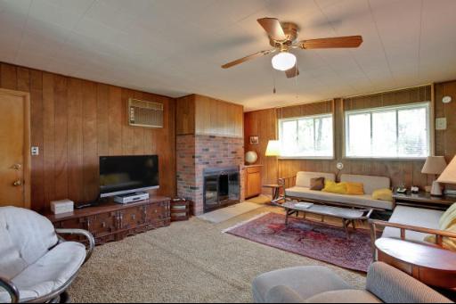 849 Becker Road Glenview, IL 60025 - Photo 5 of 15