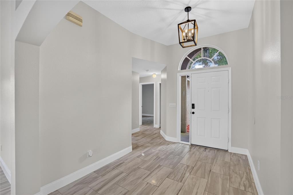 1434 Hatcher Loop Drive Brandon, FL 33511 - Photo 3 of 72