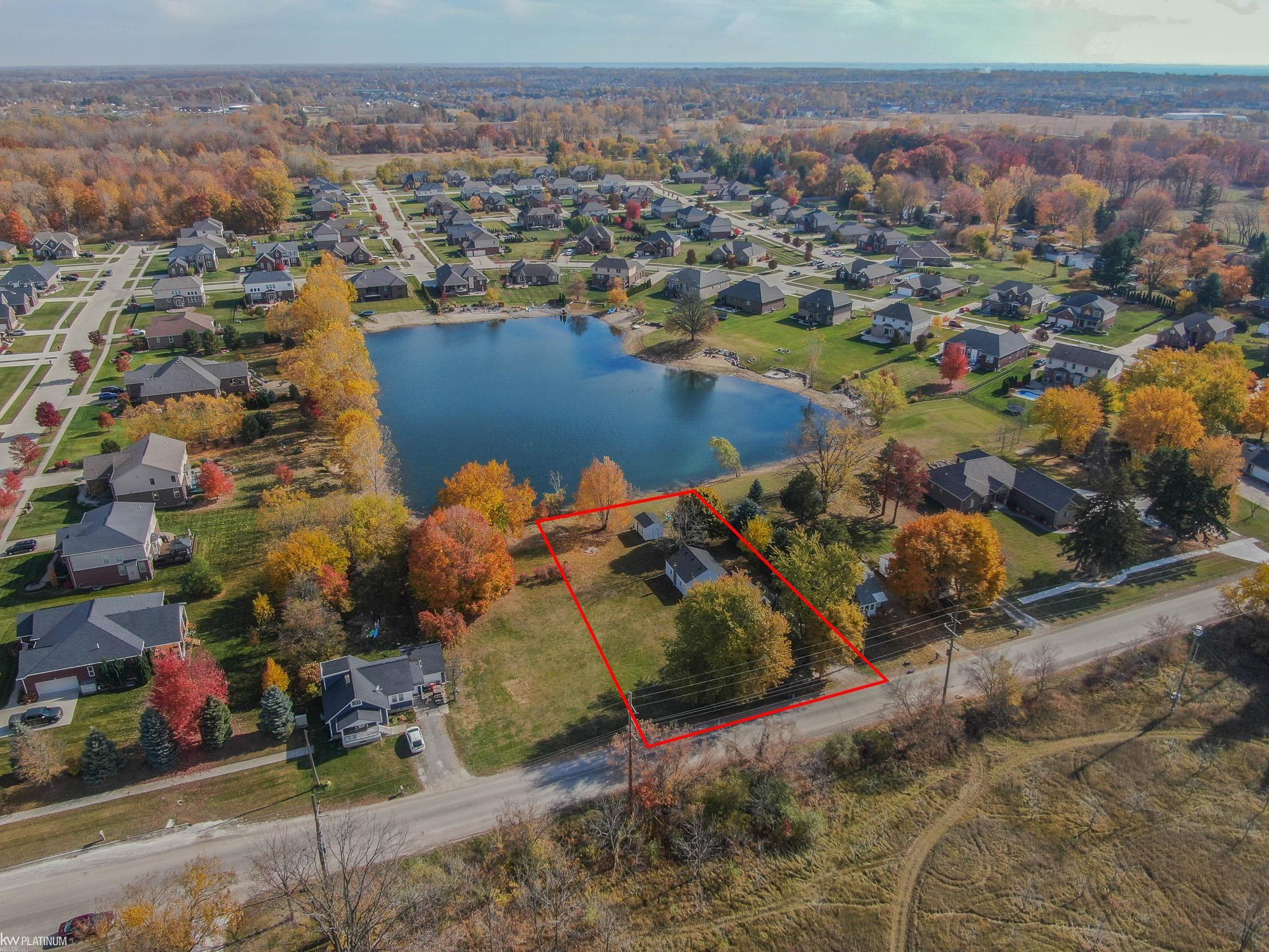 53920 Chesterfield Road New Baltimore, MI 48051 - Photo 7 of 26 50094280-6.JPG