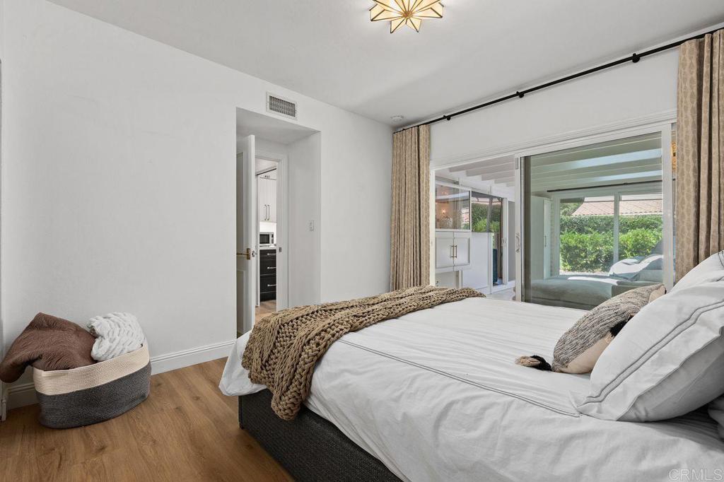 7057 Estrella De Mar Road Carlsbad, CA 92009 - Photo 29 of 40