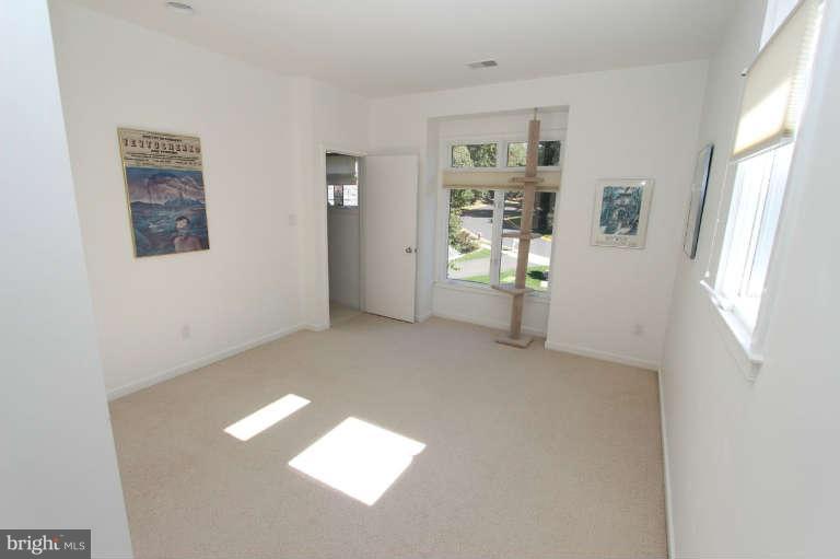 1464 Waterfront Road Reston, VA 20194 - Photo 19 of 30 Bedroom