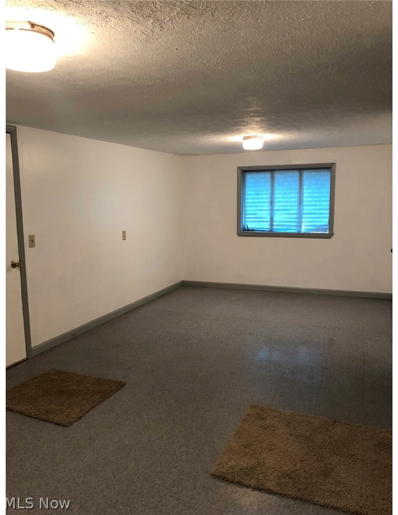 24319 Tryon Road Bedford, OH 44146 - Photo 16 of 17 Gallery Image 16