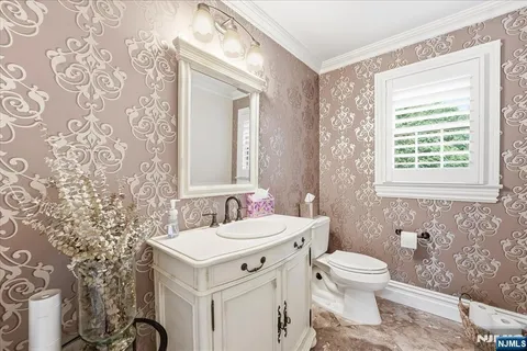$1,150,000 | 58 Mackay Avenue, Waldwick, NJ 07463