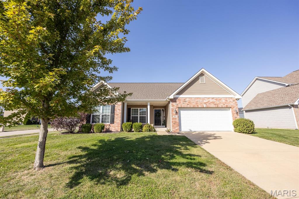 801 Hawkridge Belleville, IL 62221 - Photo 1 of 33 Gallery Image 1