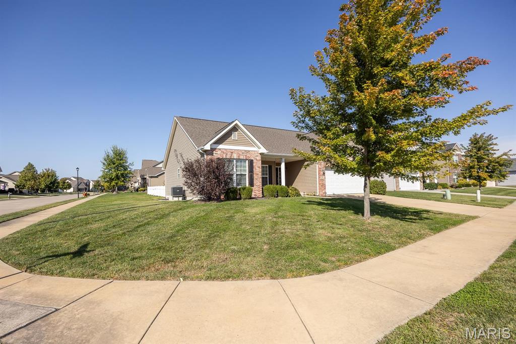 801 Hawkridge Belleville, IL 62221 - Photo 32 of 33 Gallery Image 32