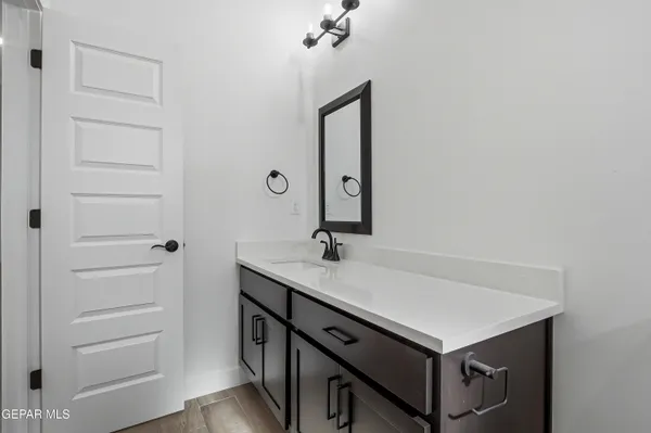 $499,950 | 2076 Santa Isabella Street, Sunland Park, NM 88063