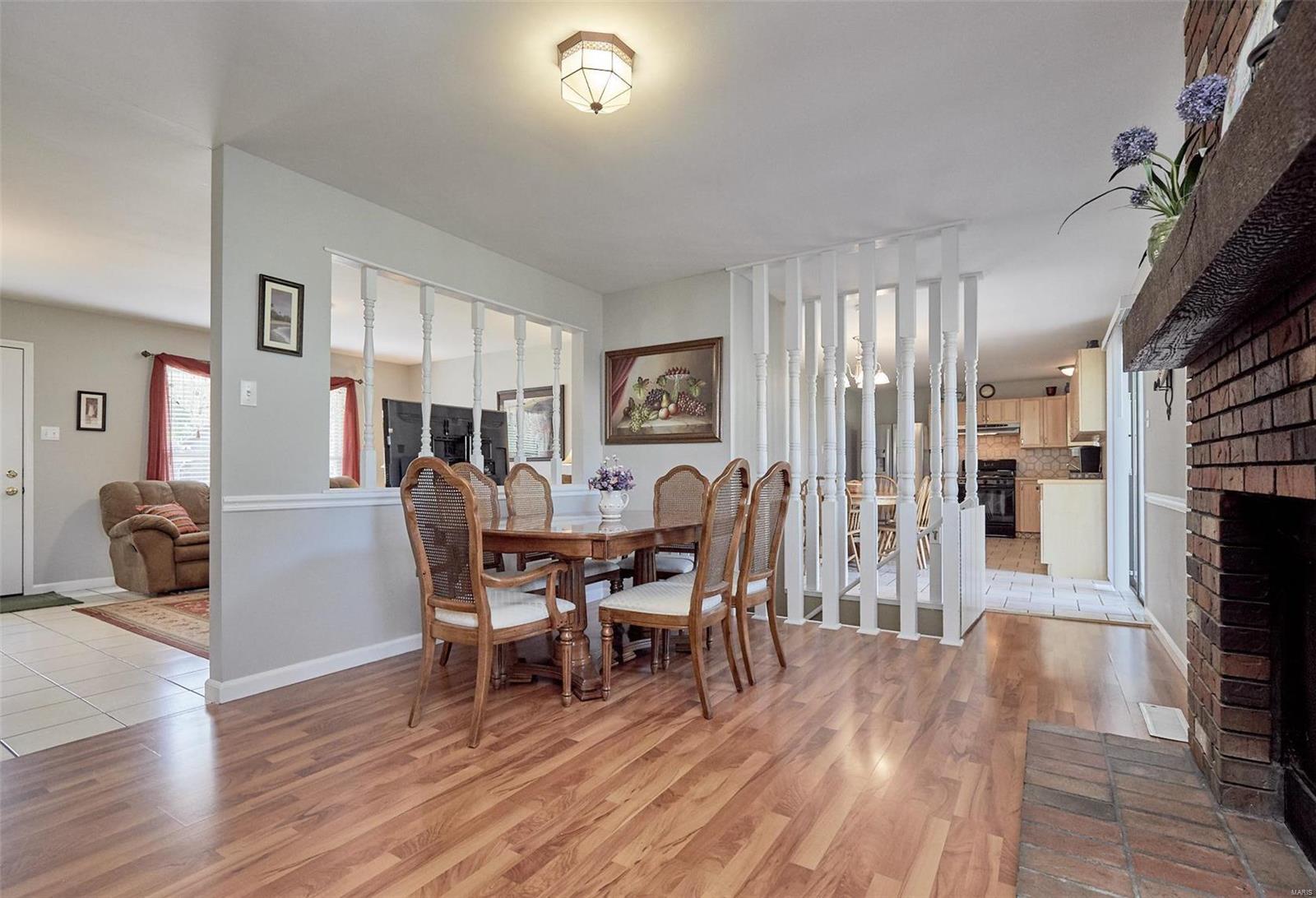 5843 Hempline Road St. Louis, MO 63129 - Photo 7 of 25
