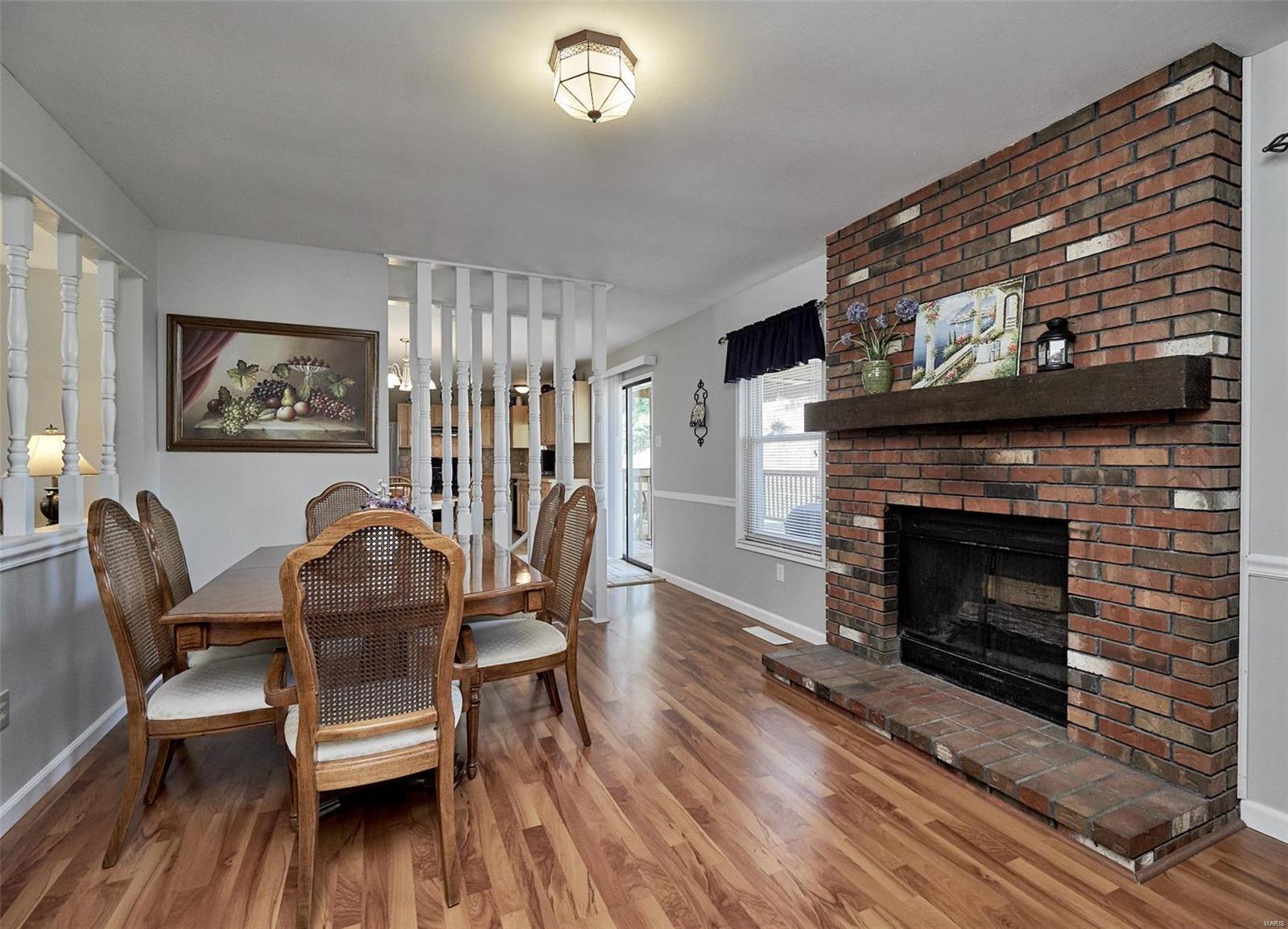 5843 Hempline Road St. Louis, MO 63129 - Photo 8 of 25