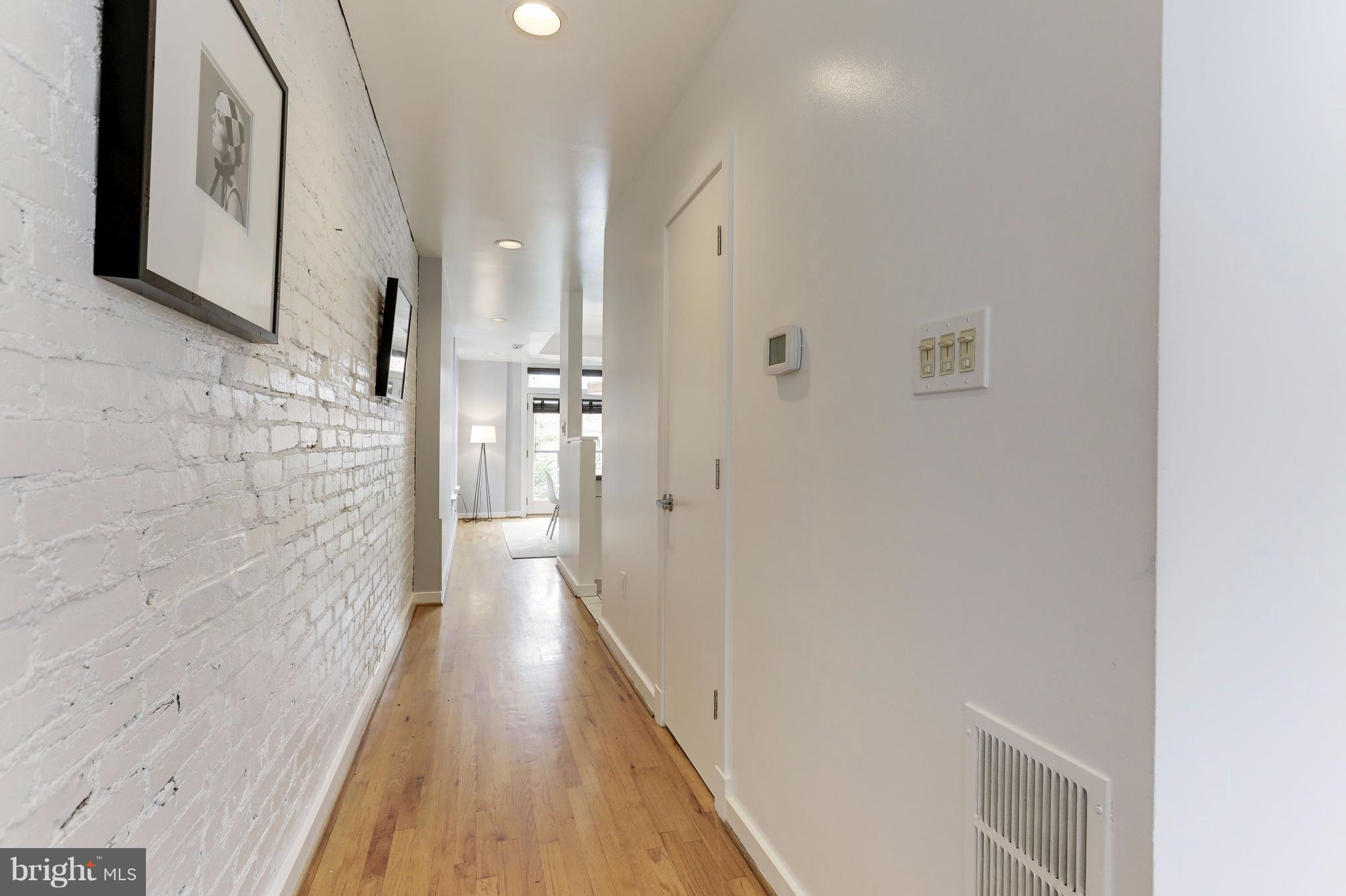 1429 R Street Northwest, Unit A Washington, DC 20009 - Photo 14 of 30 Interior (General)