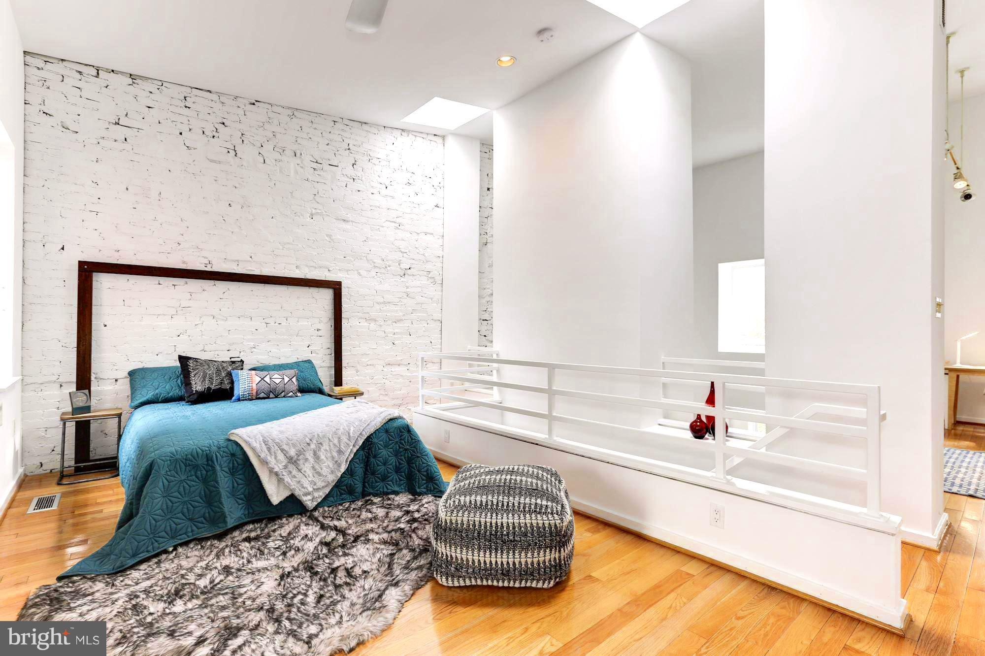 1429 R Street Northwest, Unit A Washington, DC 20009 - Photo 21 of 30 Bedroom (Master)