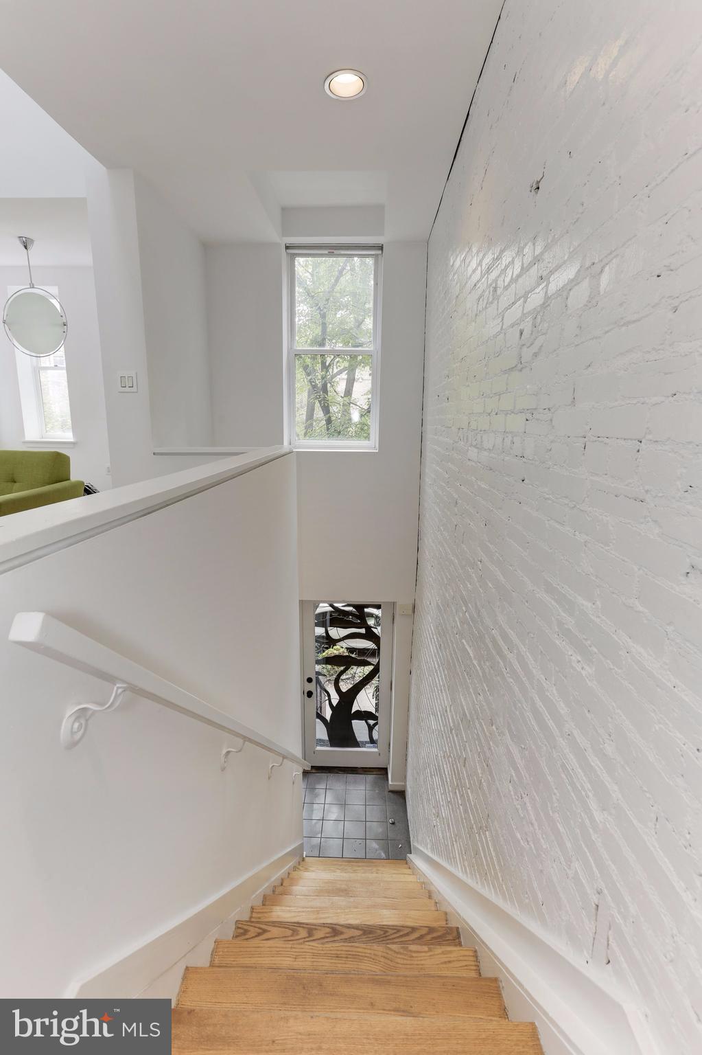 1429 R Street Northwest, Unit A Washington, DC 20009 - Photo 4 of 30 Interior (General)