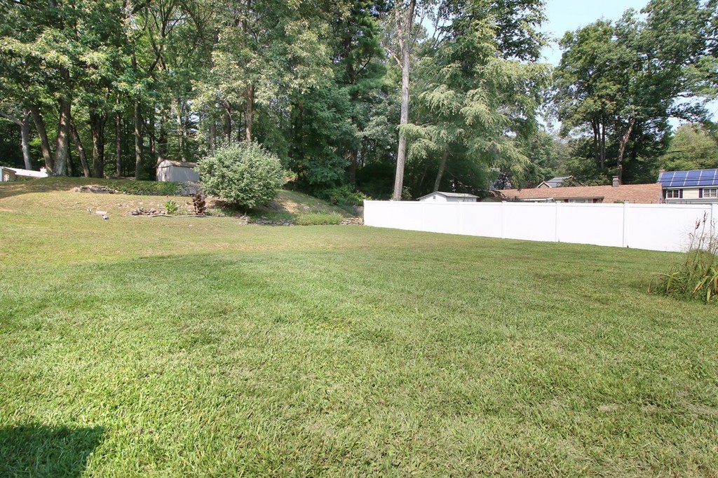 17 Rockridge Road Framingham, MA 01702 - Photo 15 of 17 Gallery Image 15