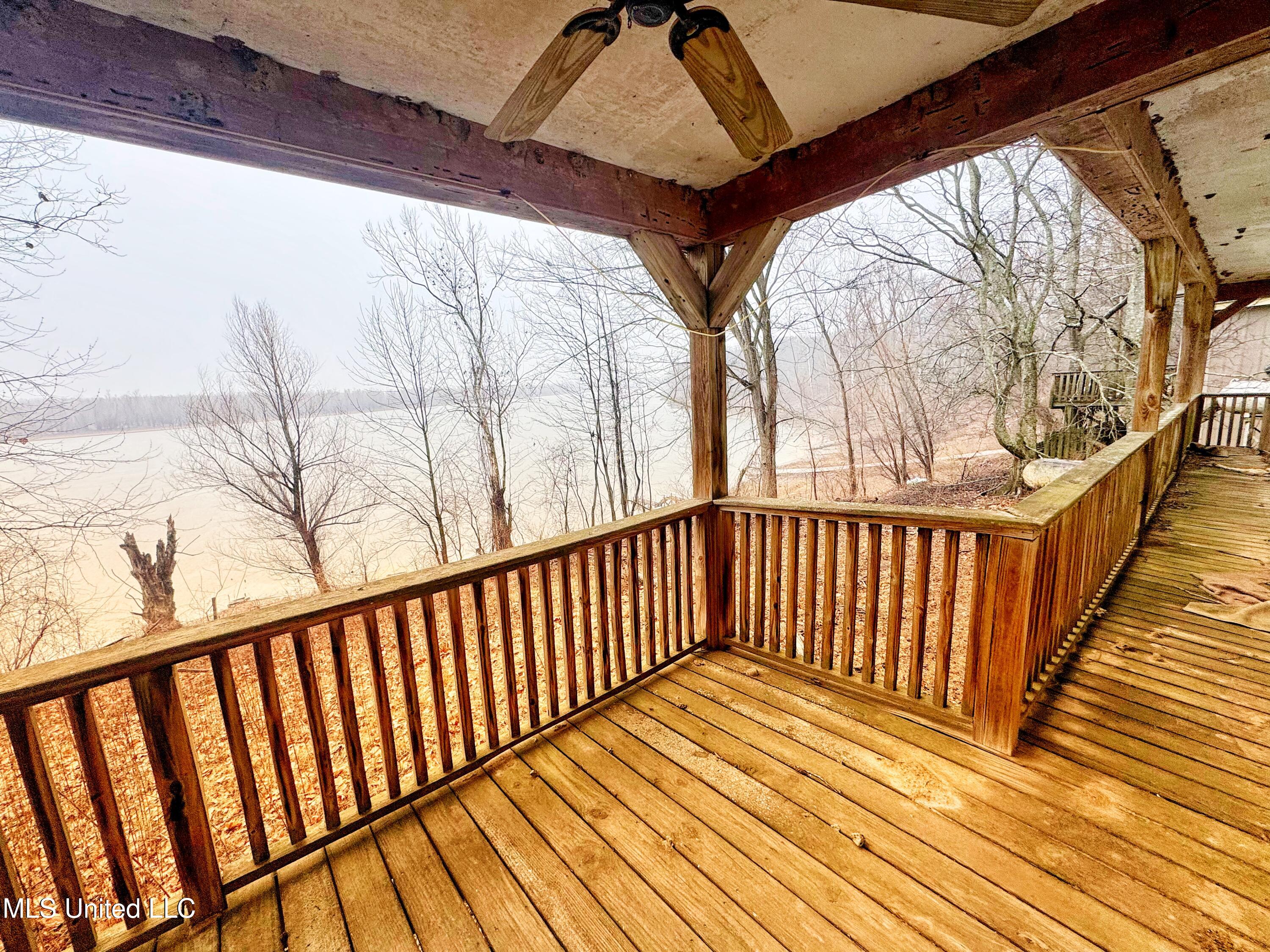 74 Blue Water Road Alligator, MS 38720 - Photo 2 of 8 IMG_2664