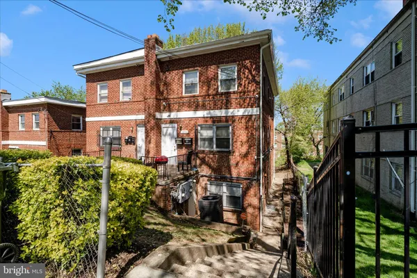 $499,000 | 320 Atlantic Street Southeast, Washington, DC 20032