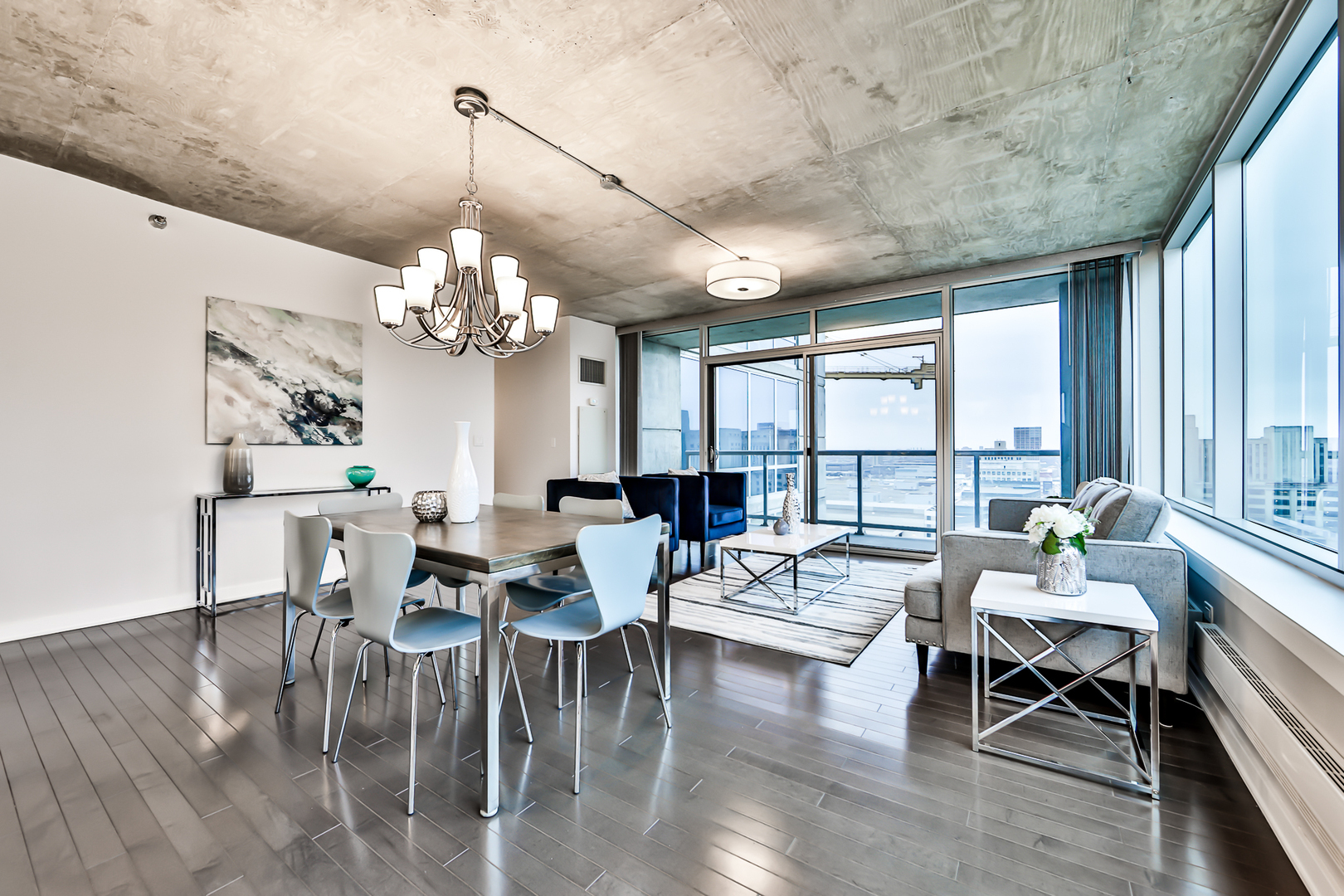 611 South Wells Street, Unit 1903 Chicago, IL 60607 - Photo 6 of 28