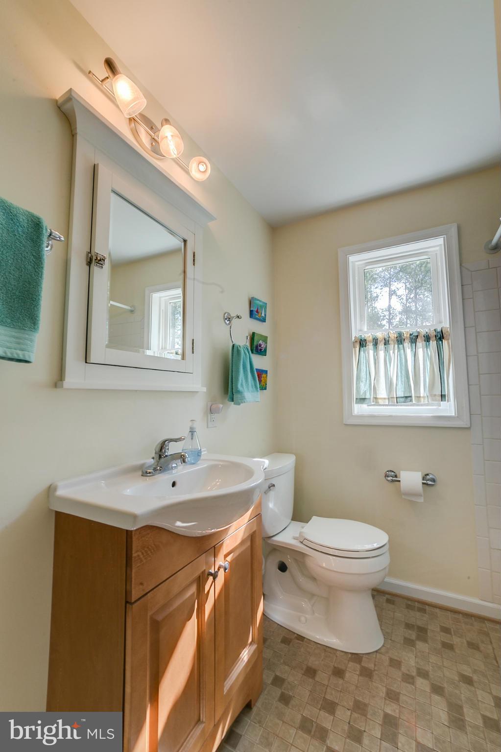 16500 Ball Point Road Piney Point, MD 20674 - Photo 14 of 30 Bath