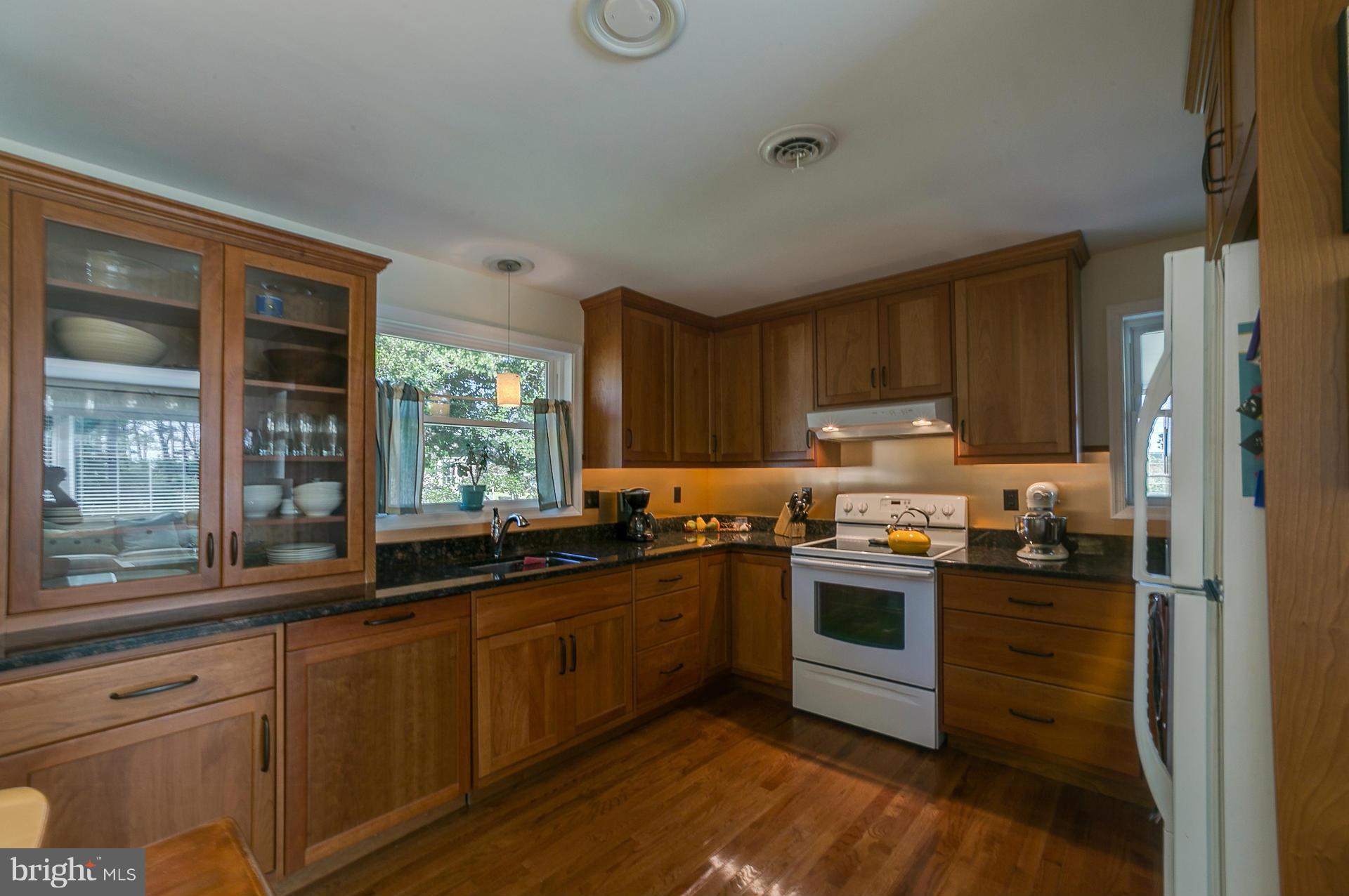 16500 Ball Point Road Piney Point, MD 20674 - Photo 10 of 30 Kitchen