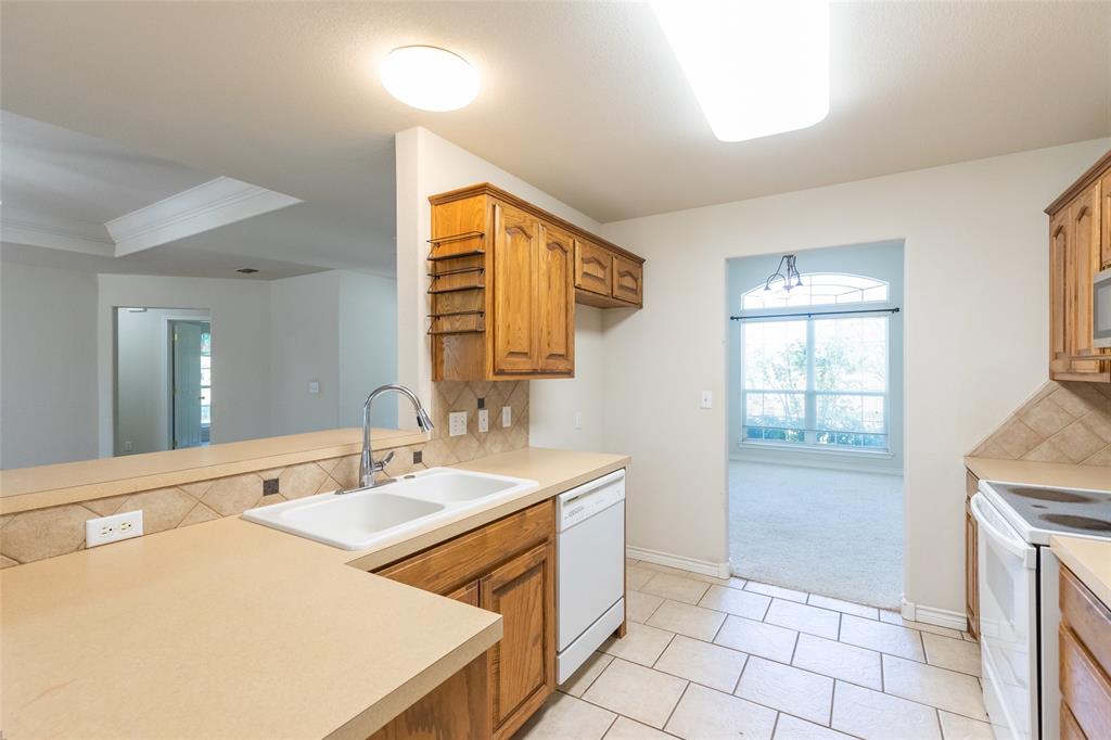 221 Codybug Road Abilene, TX 79602 - Photo 7 of 35