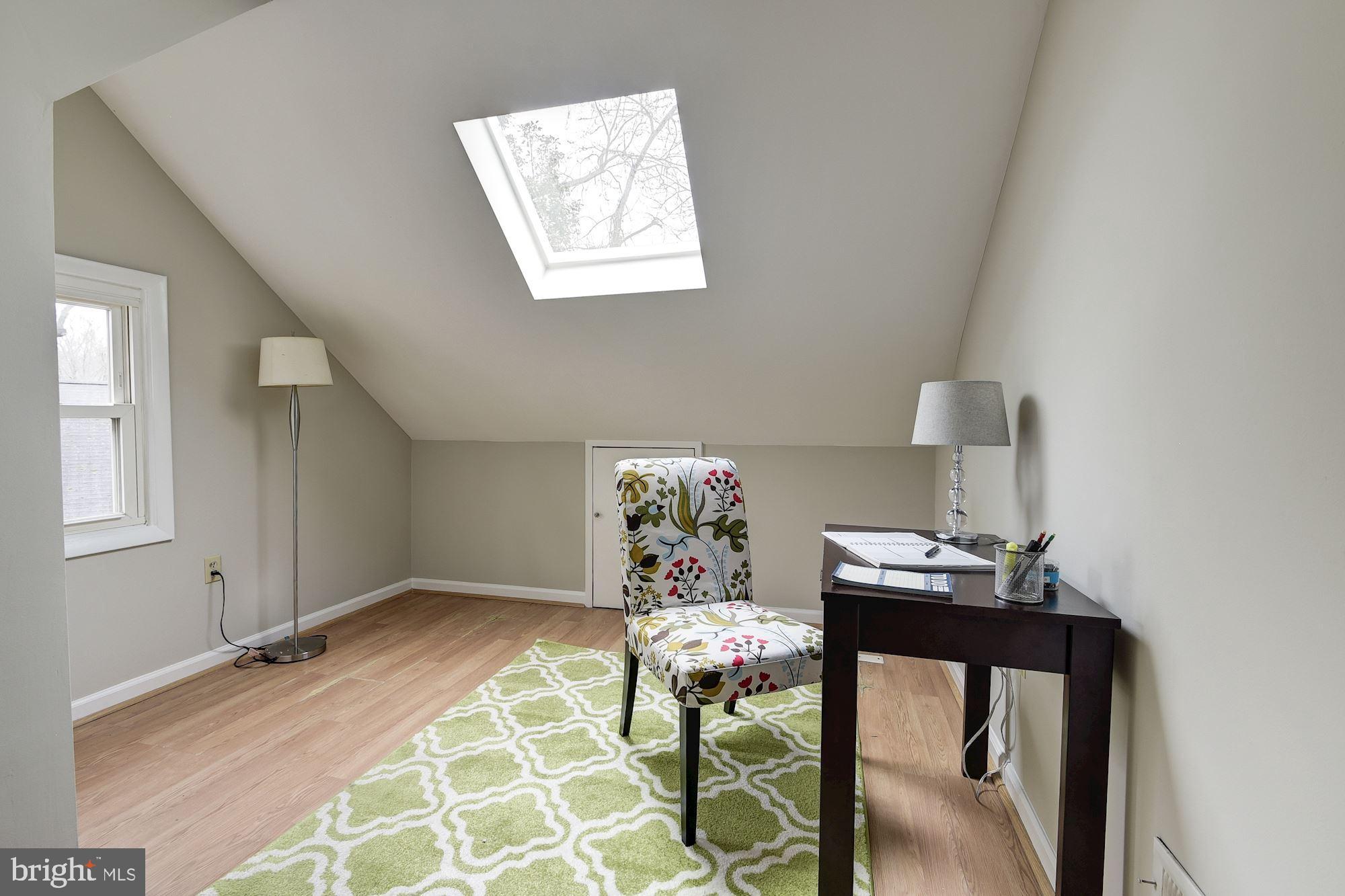 401 Paradise Road Riva, MD 21140 - Photo 14 of 17 Could be an office or bedroom