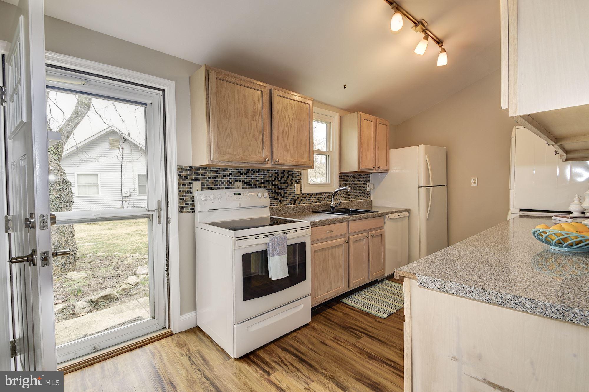401 Paradise Road Riva, MD 21140 - Photo 8 of 17