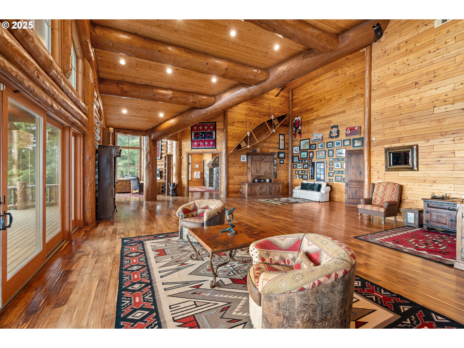 35400 Highway 101 Gold Beach, OR 97444 - Photo 27 of 46 a outdoor living space with furniture