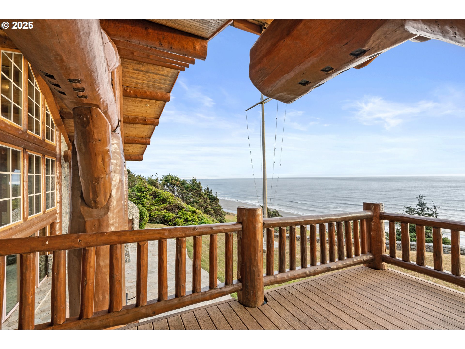 35400 Highway 101 Gold Beach, OR 97444 - Photo 35 of 46 a view of deck with patio