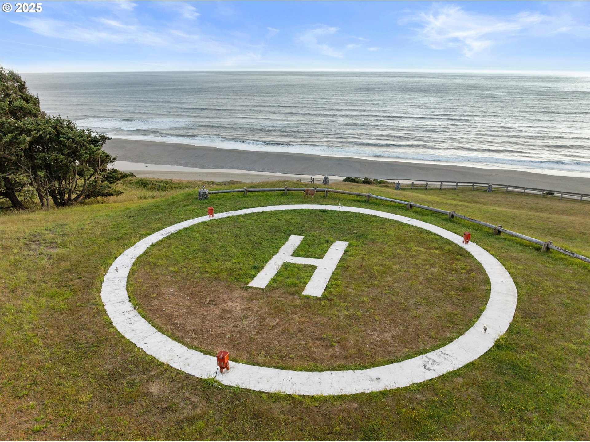 35400 Highway 101 Gold Beach, OR 97444 - Photo 37 of 46 a view of a swimming pool with a yard
