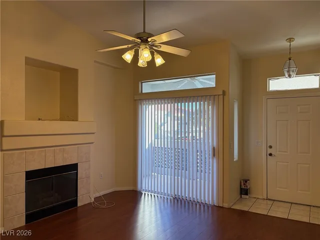 $1,550 | 700 Carnegie Street, Unit 824, Henderson, NV 89052