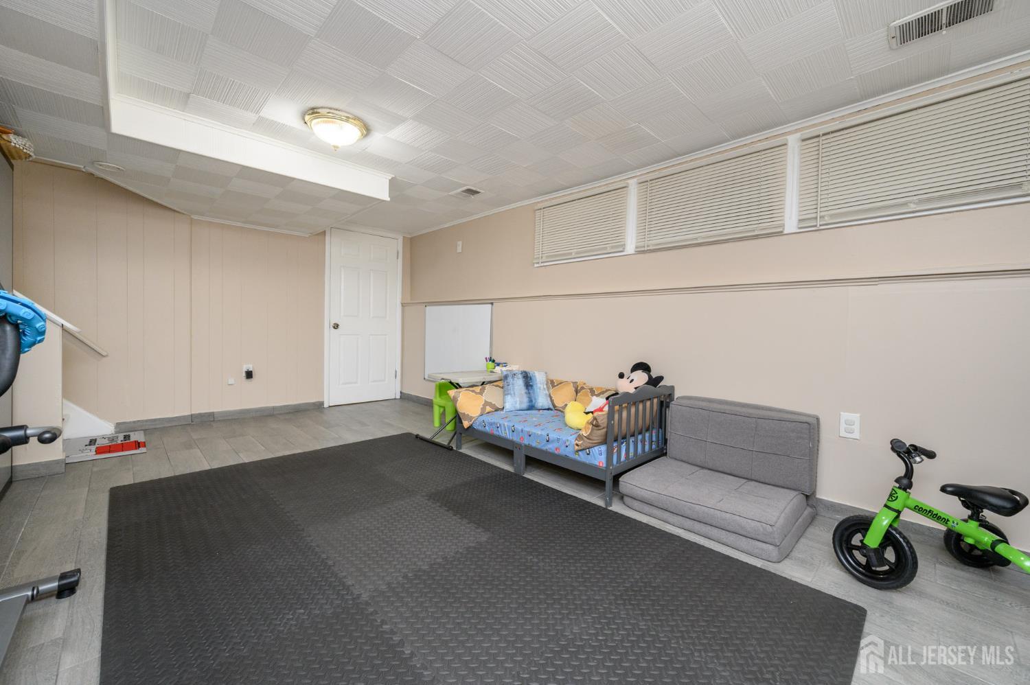 2 Rutan Road Belleville, NJ 07109 - Photo 24 of 37