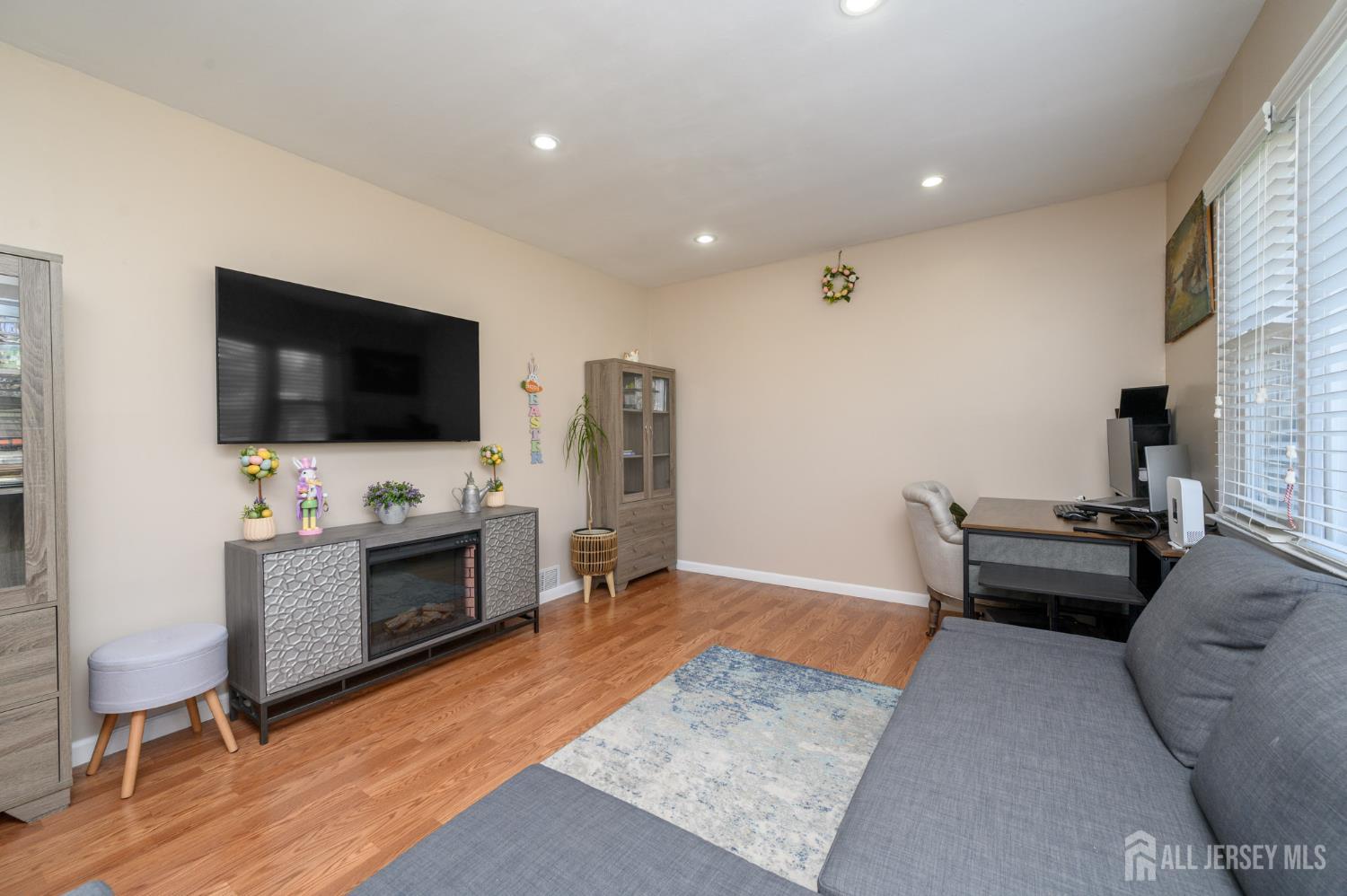 2 Rutan Road Belleville, NJ 07109 - Photo 4 of 37