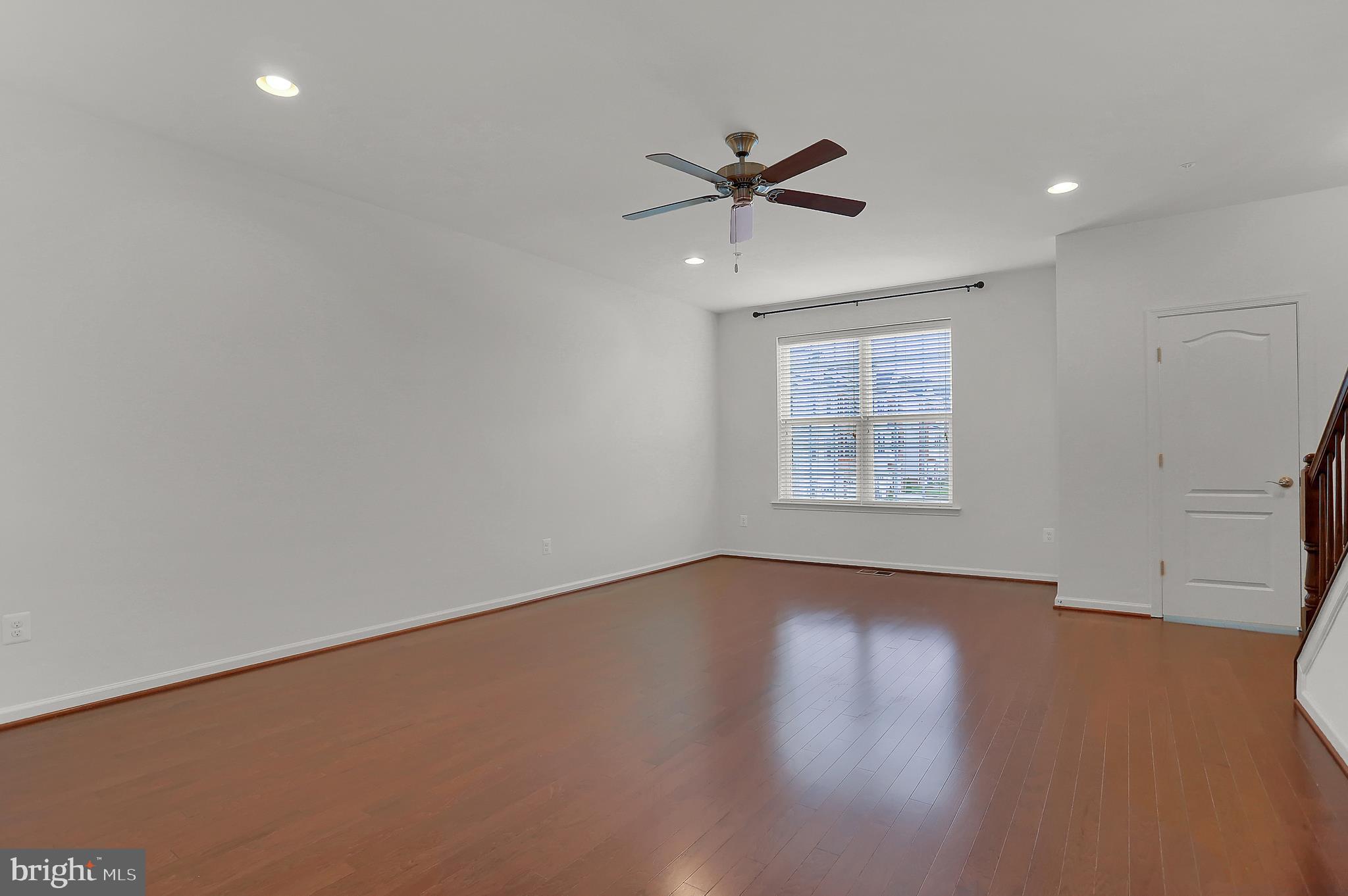 932 Winter Run Road Middle River, MD 21220 - Photo 11 of 36 LIVING ROOM
