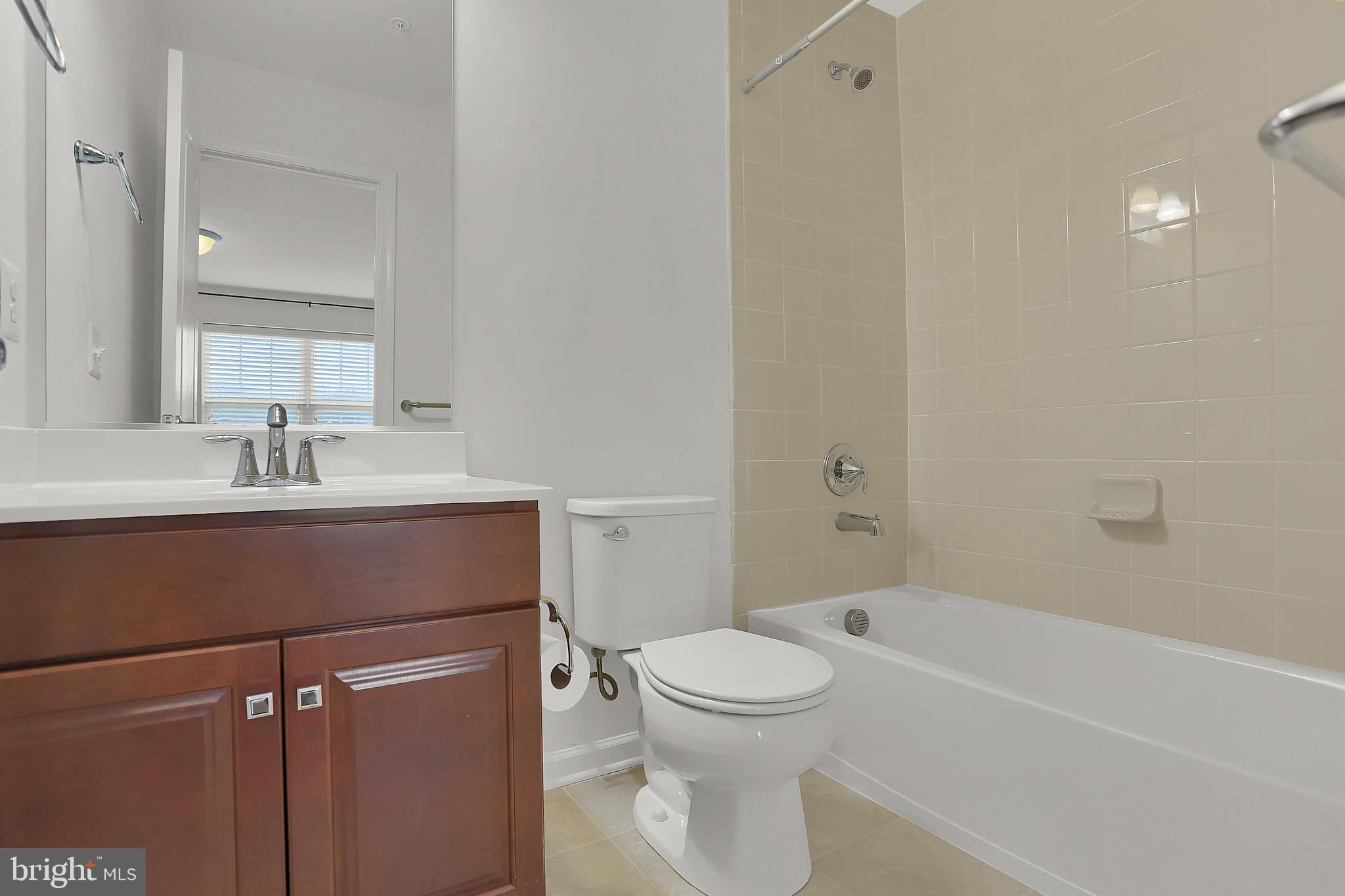 932 Winter Run Road Middle River, MD 21220 - Photo 25 of 36 2nd FULL BATHROOM UPPER LEVEL