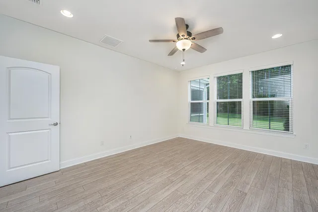 $550,000 | 231 Marina Shores Court, Summerville, SC 29486