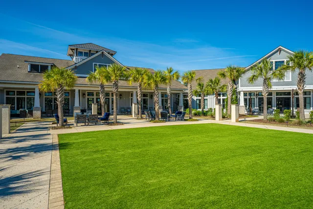 $550,000 | 231 Marina Shores Court, Summerville, SC 29486