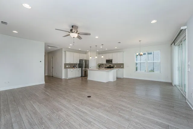 $550,000 | 231 Marina Shores Court, Summerville, SC 29486