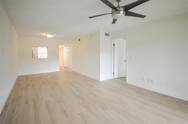 $229,900 | 3151 Southeast Aster Lane, Unit 1301, Stuart, FL 34994