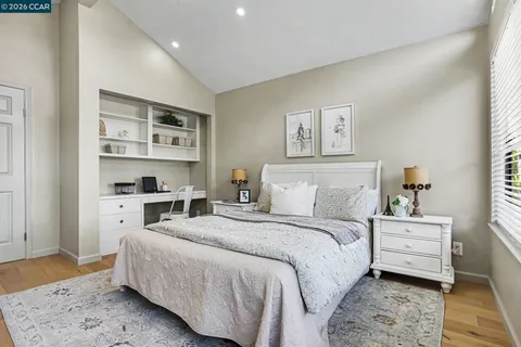 $1,149,000 | 210 Carob Lane, Alameda, CA 94502