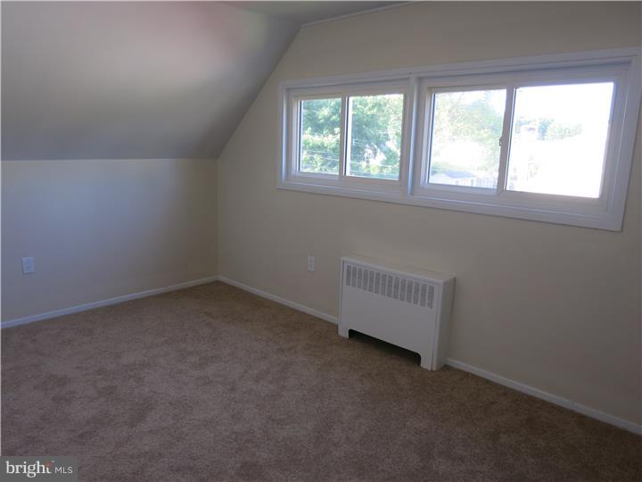 9 Harrow Road Levittown, PA 19056 - Photo 15 of 25 Bedroom 4